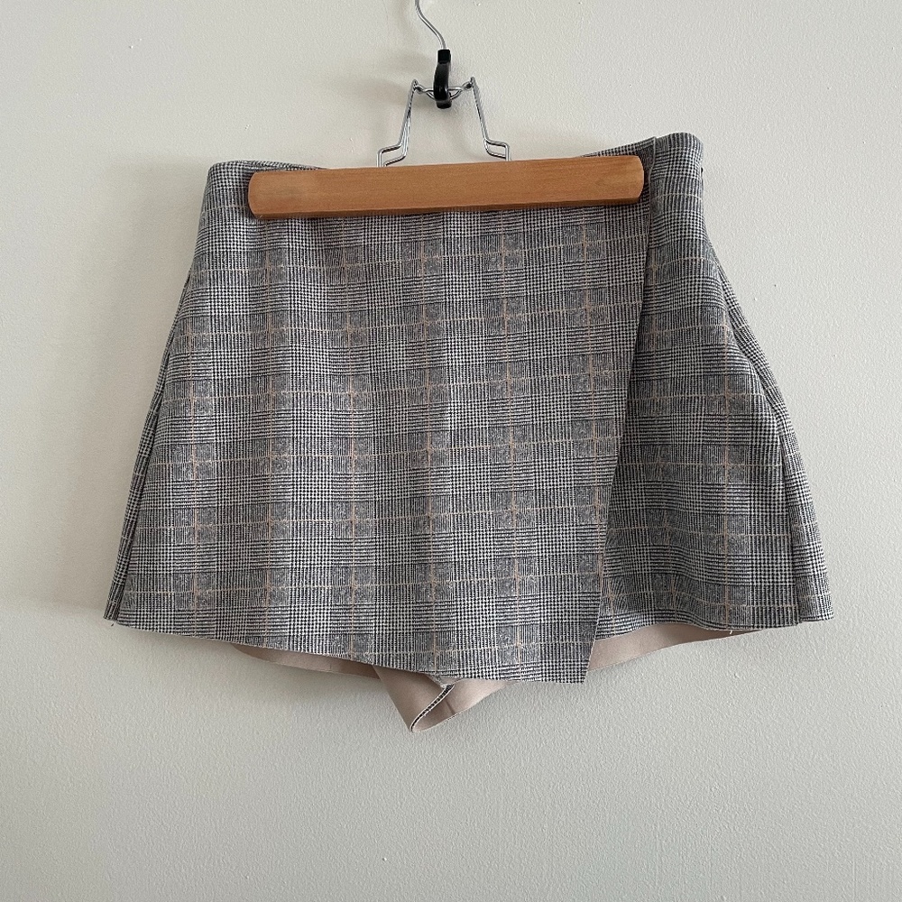 Skort